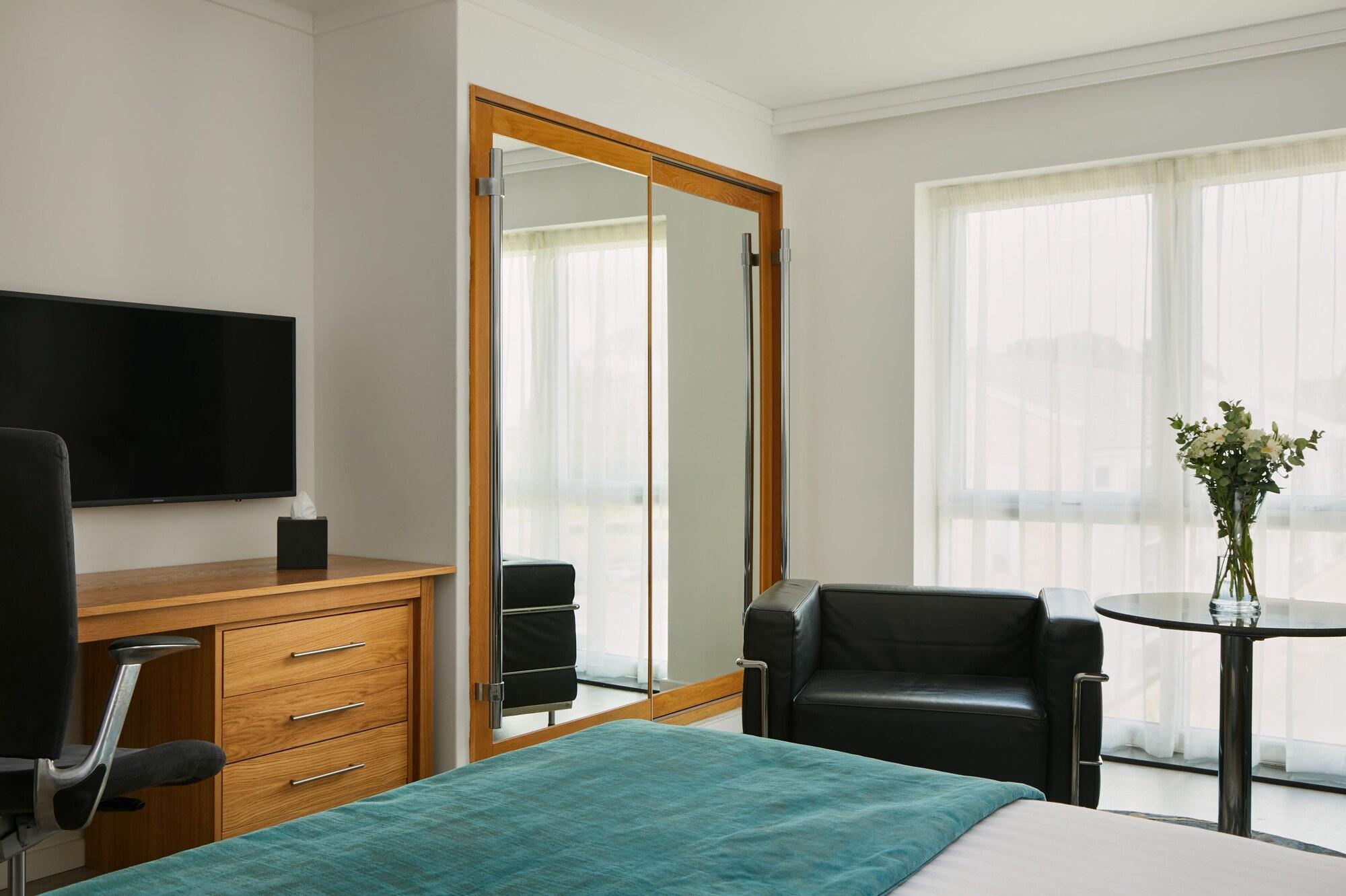 Langstone Quays Resort, Portsmouth Havant Kültér fotó